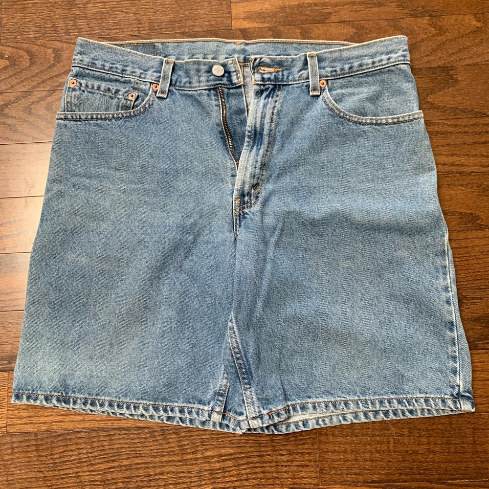 COPY - Men’s Levi Shorts 550 Relaxed Fit. Waist 34